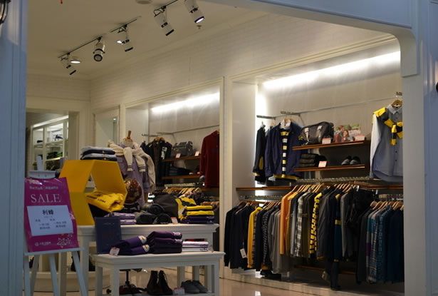 服裝店裝修、服裝店設計、服裝店裝修效果圖