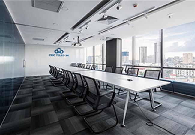 合肥電信公司辦公室裝修設計傳達年輕，靈活，專業的視覺感受