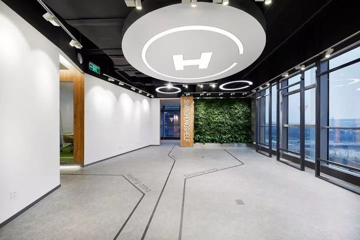 現代化的辦公室裝修設計有哪些特點呢?