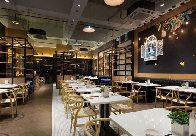 合肥餐飲店裝修怎樣設(shè)計能人生意更火爆？
