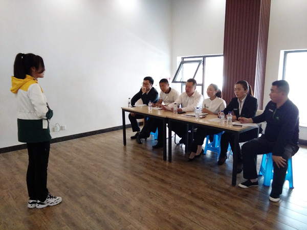 用優質服務 建設文明景區