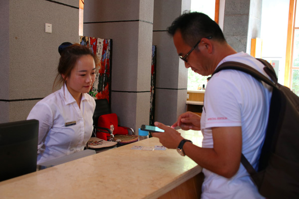 把最美的贊 點給奮戰一線的員工